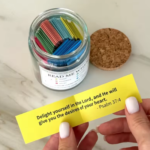 Handmade Bible Verses in A Jar (90 PCS)